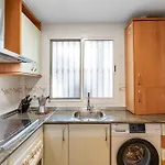 Διαμέρισμα Beautiful For Families *